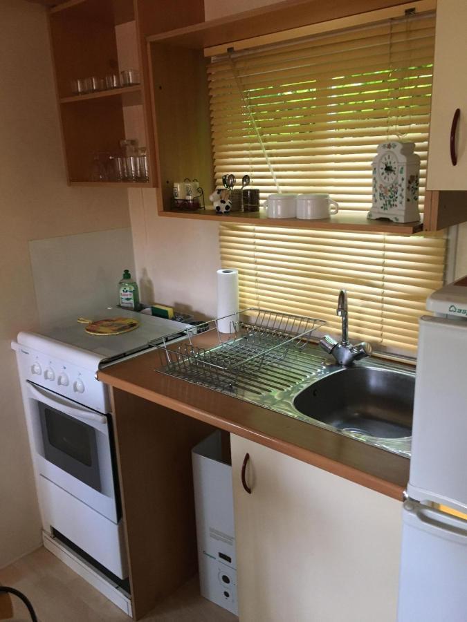 Mobile Home Avec Parking Chorges Ngoại thất bức ảnh