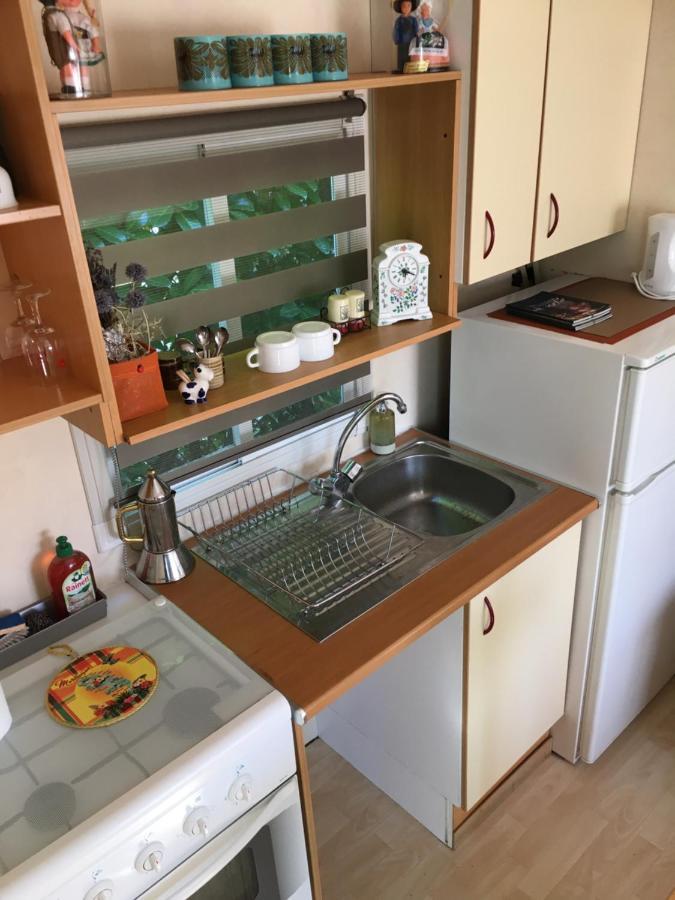 Mobile Home Avec Parking Chorges Ngoại thất bức ảnh